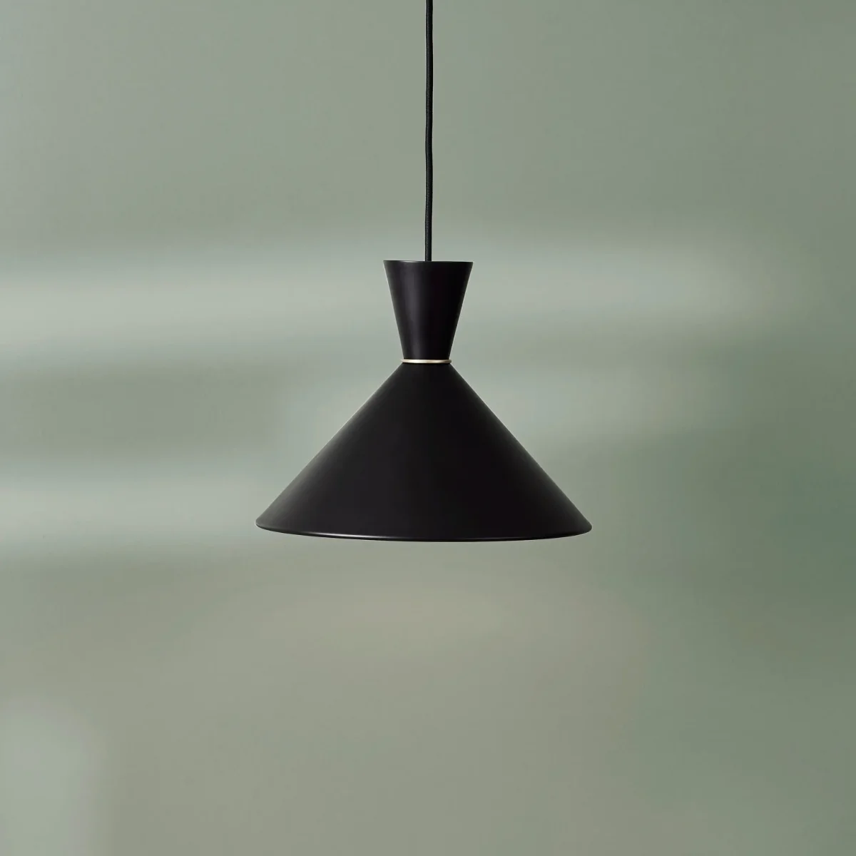 Warm Nordic Bloom Taklampa, Black Noir - Bild 3